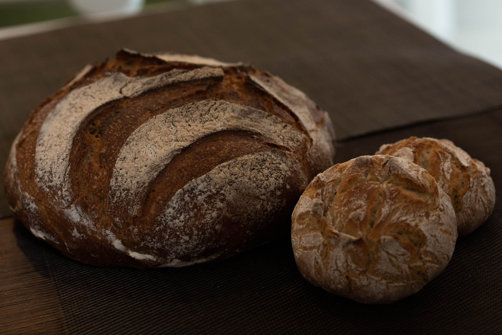 3種類の成形で焼き上げるパン・オ・サラザン